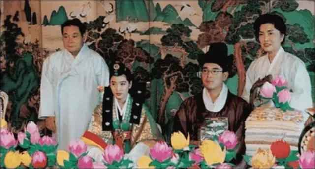 三星太子前妻:身价上亿,离婚后火速搭上娱乐圈