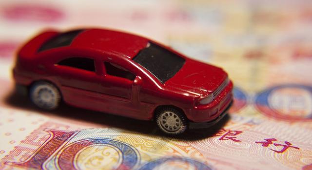 车祸致人死亡,司机如何判刑?赔多少钱?