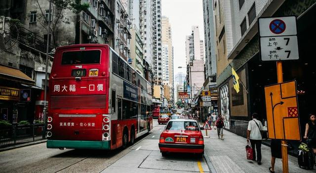 随手街拍香港汽车，感受不同汽车文化风情-新浪汽车