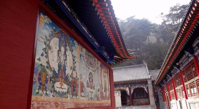 五台山：顺治皇帝的出家地