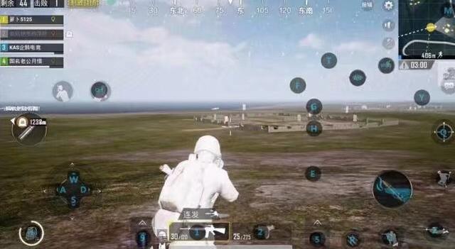 绝地求生刺激战场:玩家使用外挂被封十年,网友:干得好!!