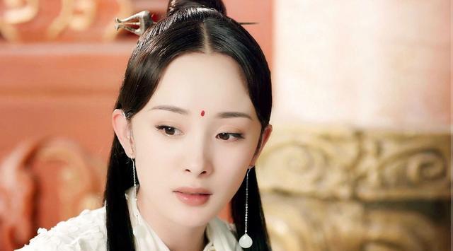 中国明星片酬权力榜出炉，排名第一的女演员非她莫属