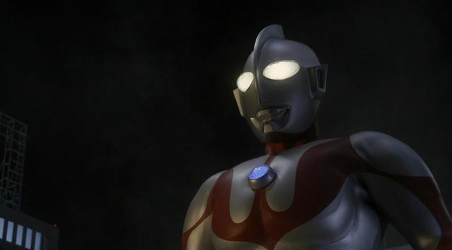 奥特曼地球防卫队的第一任队长,1996年已经逝