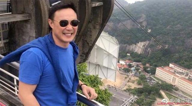 陈奕迅晒旅行照片 被网友猛吐槽原因竟是如此