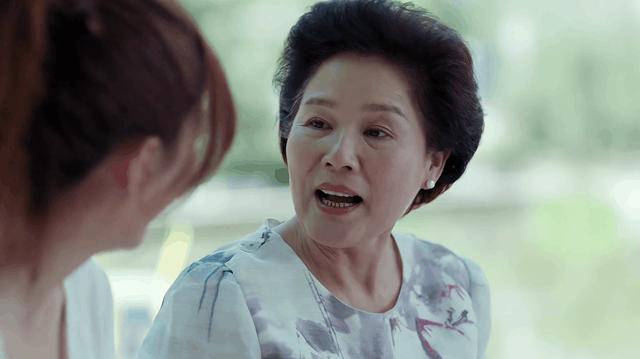 恋爱先生:罗玥继父不上线,杨阿姨强制下线,俩老