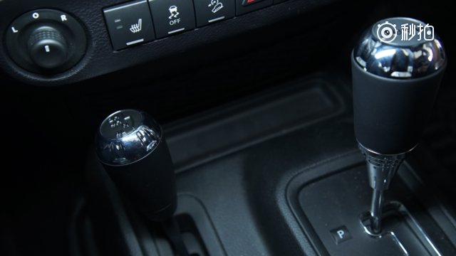 老司机技巧 Jeep牧马人低速越野这样操作扭矩可放大4倍