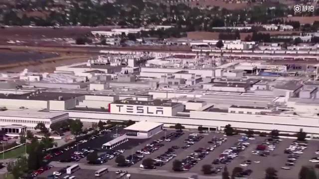 特斯拉Model S 生产过程，  新能源车市直播车市全球车市  ​