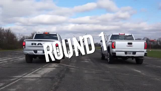 你以为你是跑车?开一皮卡还来飙车？