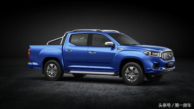 2.8t柴油四驱!梦之旅最新用上汽大通T60皮卡底