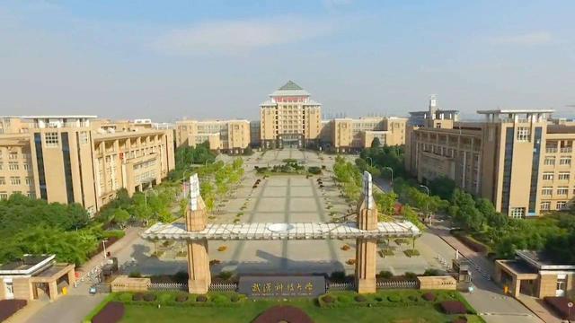 1、武汉大学武汉大学是一所位于湖北武汉市的综合研究型大学?..