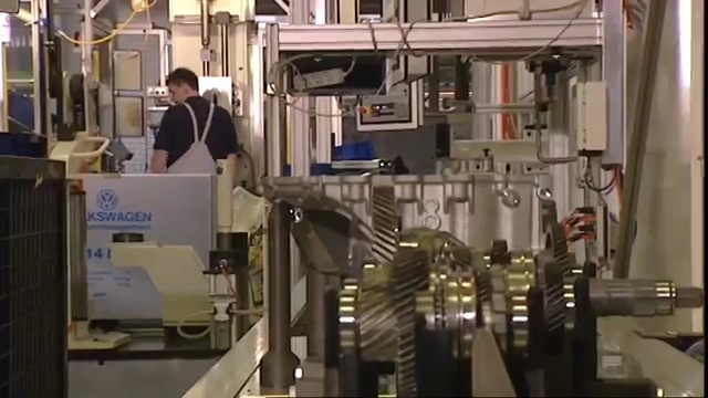 机械快车 【大众汽车零部件生产】  ​