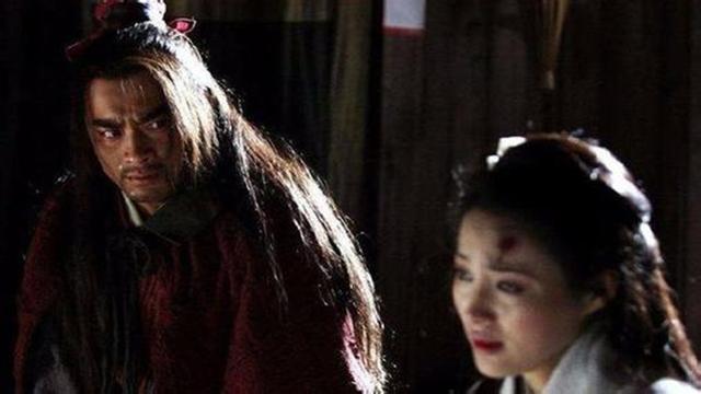 水浒传里武松杀嫂前为何先扯开她的衣裳？知乎大神是这么解释的