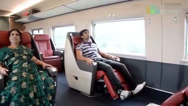 印度人到中国旅游,感慨于中国的繁荣发展,却又