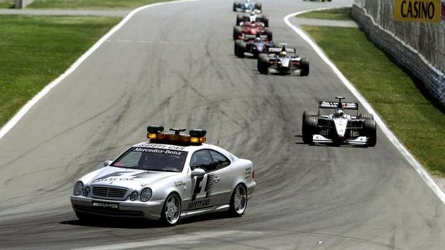 F1 安全车为什么不用超跑, 而是用奔驰 AMG?!