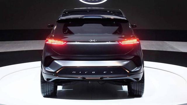 起亚电动概念SUV Niro亮相CES,续航里程达383公里