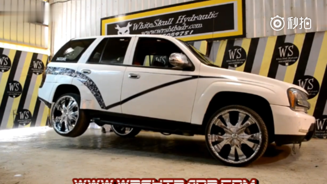 你的车有它能震吗，爆改SUV随音乐跳舞