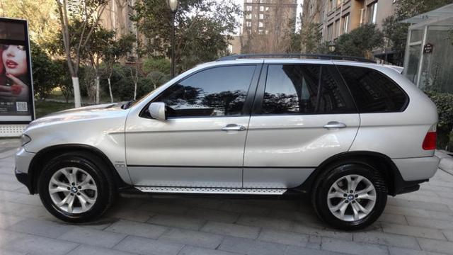 17万购进口宝马X5，还是豪华四驱自动款