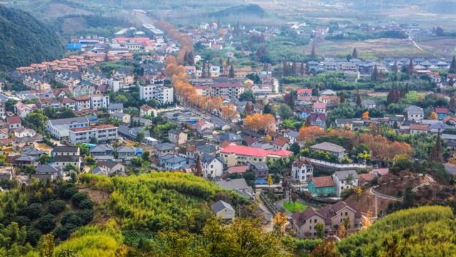 这是湖州莫干山镇的新名片:全省旅游风情小镇!