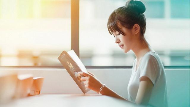 十句心如止水的说说：爱真的需要勇气