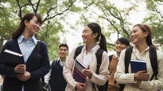 中国高中生学习全面超越美日韩学生,为何我们却高兴不