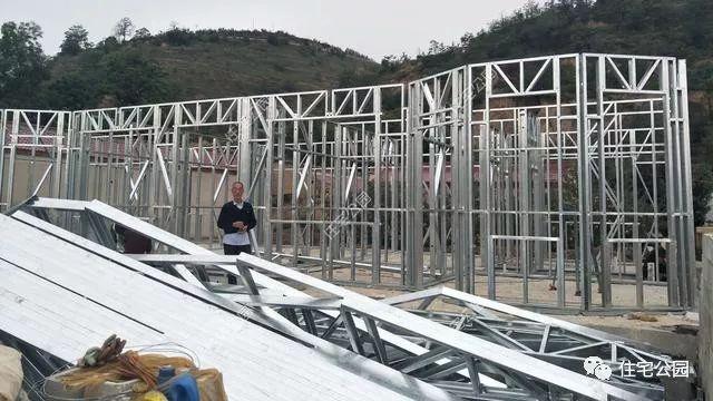 闫学晶哭穷风波升德信体育- 德信体育官网- 德信体育APP下载级关评论点举报体面碎了一地！