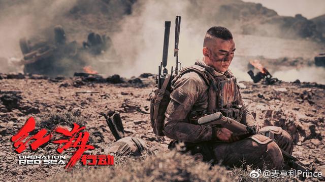 《红海行动》让爱国情怀有地释放,这些镜头让