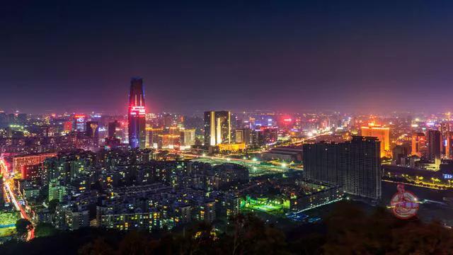 广西南宁和广东佛山哪个更有发展前景?