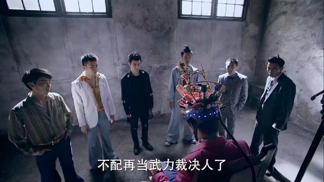 终极一班5:疯龙是断肠人的第二人格,这几点可以证明他的身份