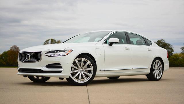 卖出1300万台的中级车,还有操控超越宝马,谁说轿车卖不过SUV