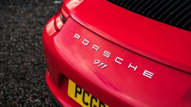 新一代Porsche 911「家族设计」内装间谍照「曝光」！