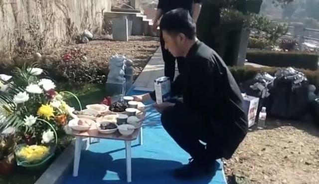 杭州保姆纵火案庭审中止,该说律师不负责任还是太负责任?