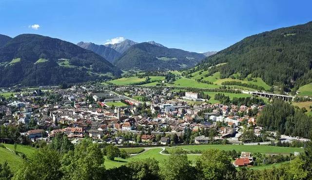 奥地利去意大利的必进小镇,维皮泰诺