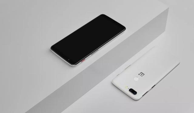 一加5T砂岩白登场,不仅高颜值还有高性能