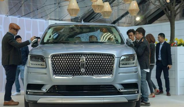 下个月就上市，18款领航员才一百万，花三百万买揽胜后悔吗？