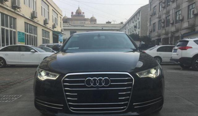 花33万落地2015款奥迪A6L，库存一年半，车主开心不得了