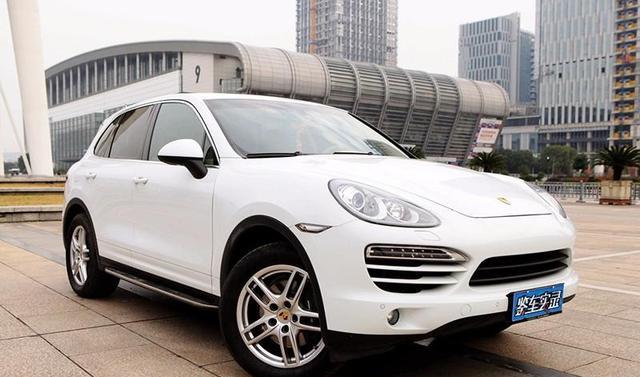 都说卡宴是街车？但为什么我半辆都买不起！