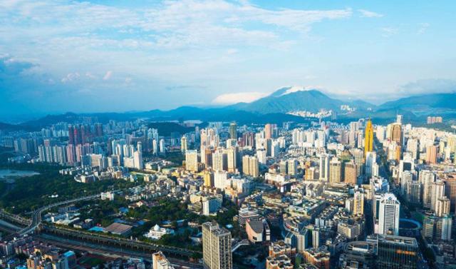 2017年度城市研究报告:深圳人口吸引力全国第
