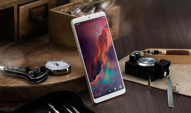 小米note3是不错,但是这次我要选锤子坚果pro