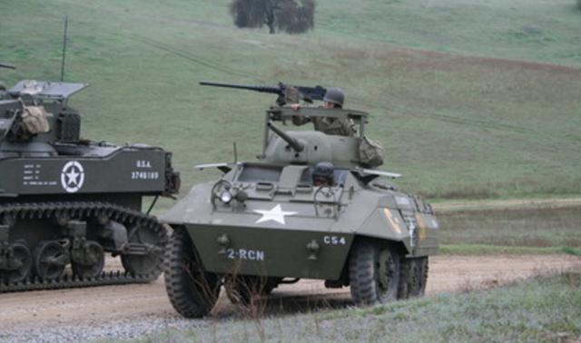 最早的轮式装甲车,美国M8装甲侦察车,二战法国