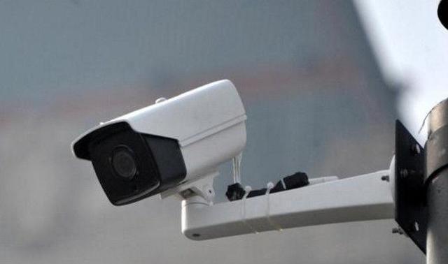 老司机告诉你:单黄线和双黄线不一样,走错了会