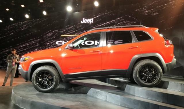 自由者jeep报价及图片,自由者jeep 别克2018年新规划;曝全新起亚k3消息;jeep新款自由光正式亮相