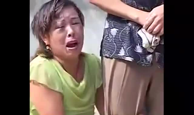 民间小调《儿媳妇给婆婆认错》看哭了