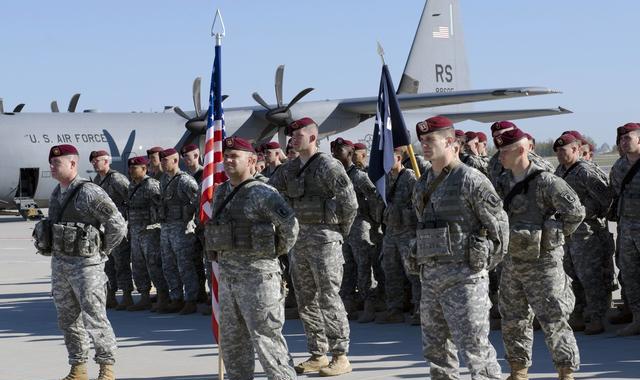 如何评价俄国战斗机飞行员拉手榴弹自杀殉国?