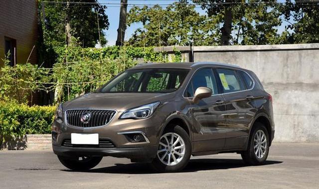 能买中型就不买紧凑，别克昂科威沉稳耐看、豪华感十足