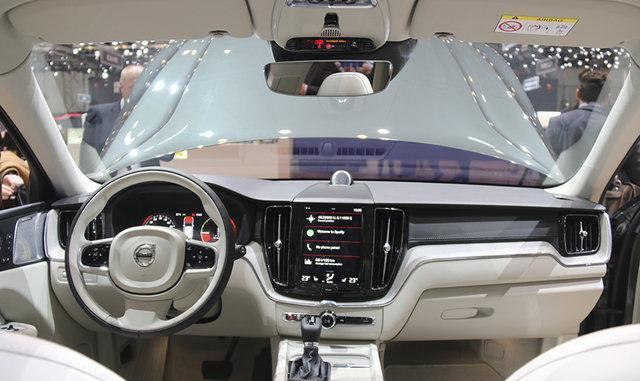 2.0T中级SUV豪华品牌最佳选择——VOLVO XC60