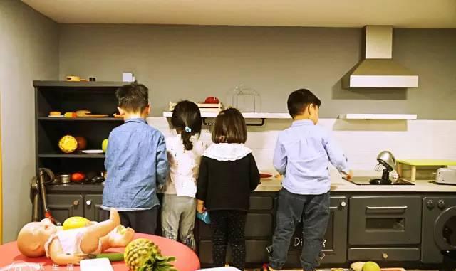探店｜魔都的粒粒堡親子餐廳，帶娃再也不吃力！