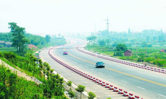 黄冈过去现在未来发展大不同,黄冈人你骄傲吗