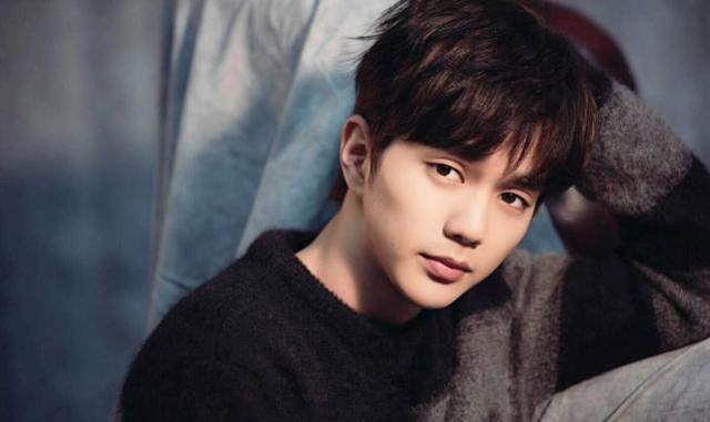 那些年我们一起追过的韩剧男主，哪位的西装让你惊艳到?