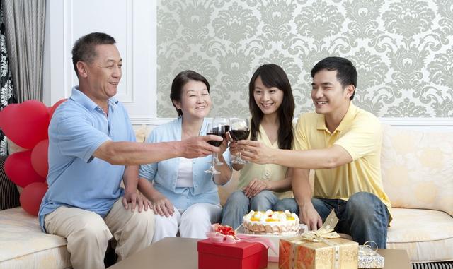 结婚时爸爸说先别要孩子,早晚得离婚,结婚一年