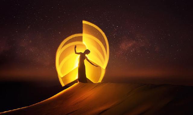 哀大莫过于心死,心死莫过于一笑